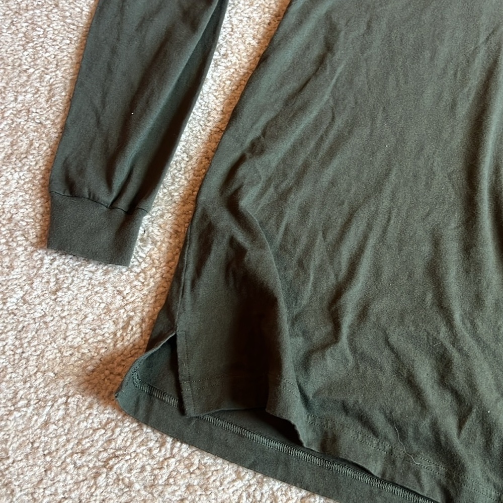 Pink Victoria’s Secret logo dog long sleeve tee shirt top green white size small - Picture 5 of 7